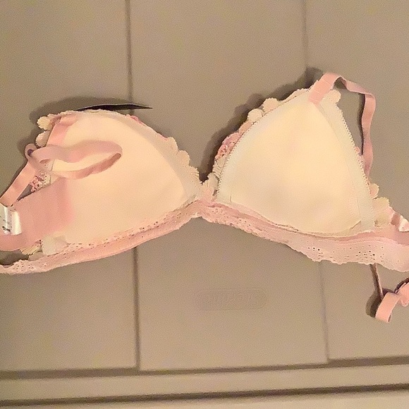 Floral lace with embroidery bralette - Picture 8 of 8